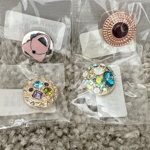 Magnolia and Vine large snaps NWT